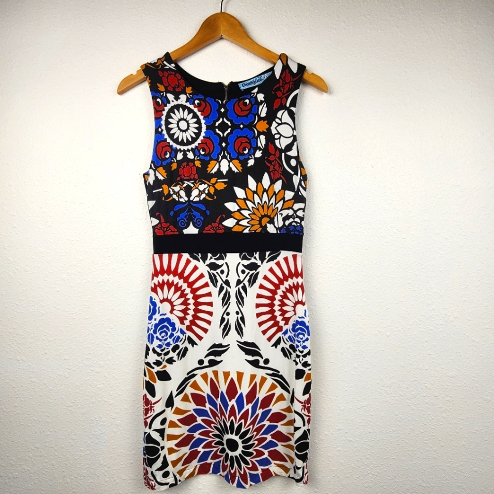 Desigual Sleeveless Bright Colorful Printed Silhouette Boho Dress Size Small